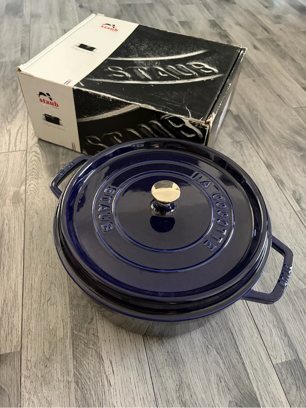 Staub La Cocotte 28cm Dark Blue Enameled Cast Iron Round Dutch Oven